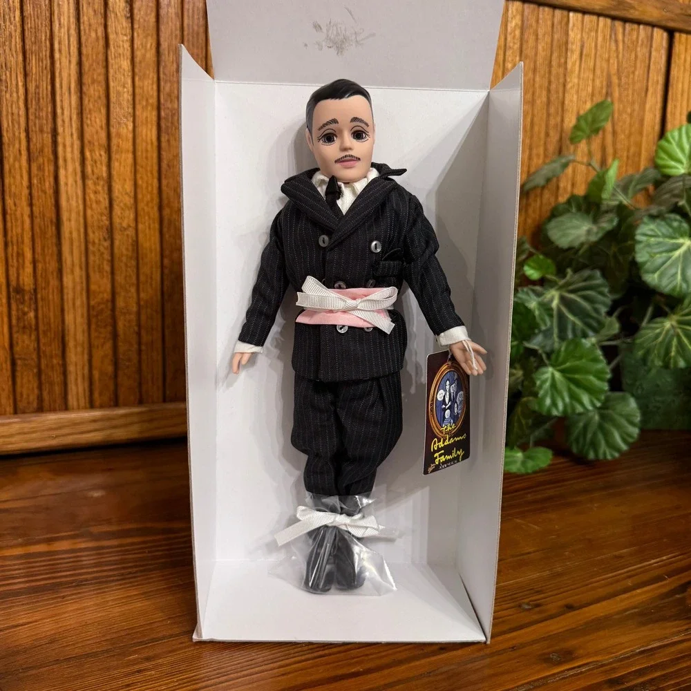Madame Alexander Gomez Addams Doll 10